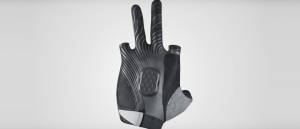 black and grey fitness glove with wearable technology